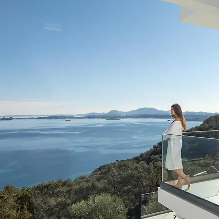 Carpea By White Dream Villa Mparmpati
