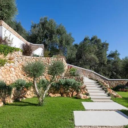 Villa Carpea By White Dream Mparmpati