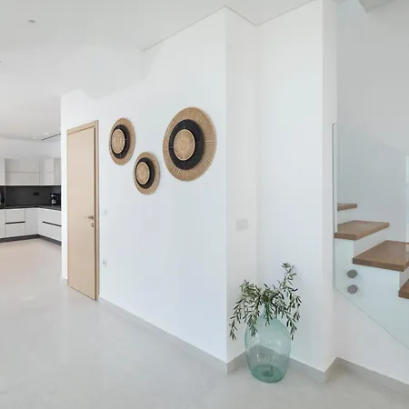 Villa Carpea By White Dream Barbati