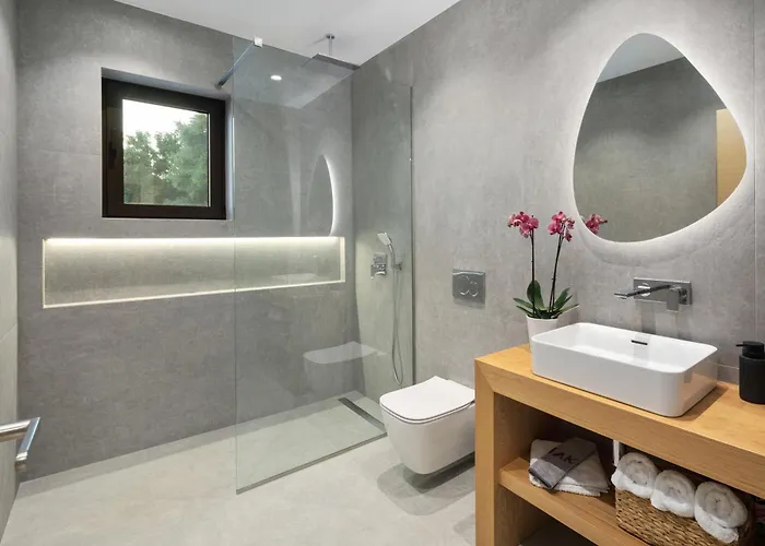 Villa Carpea By White Dream