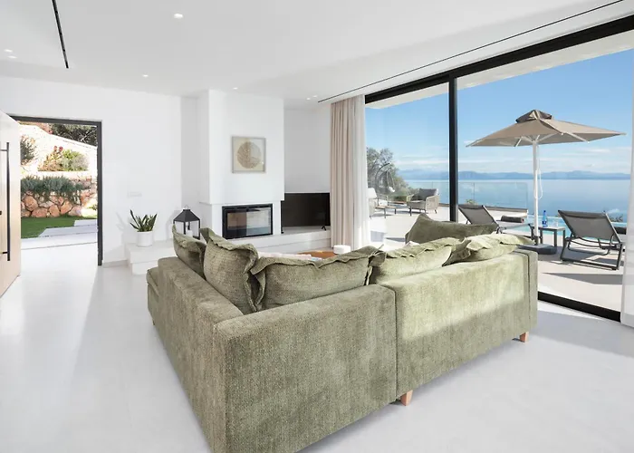 Carpea By White Dream Villa