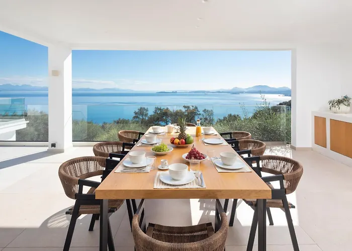 Villa Carpea By White Dream Barbati