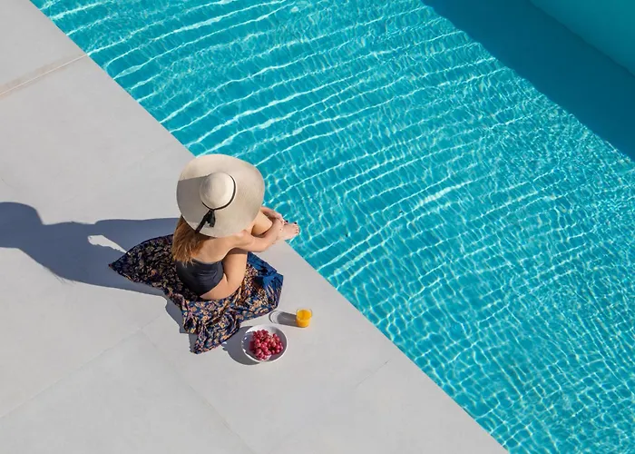 Villa Carpea By White Dream