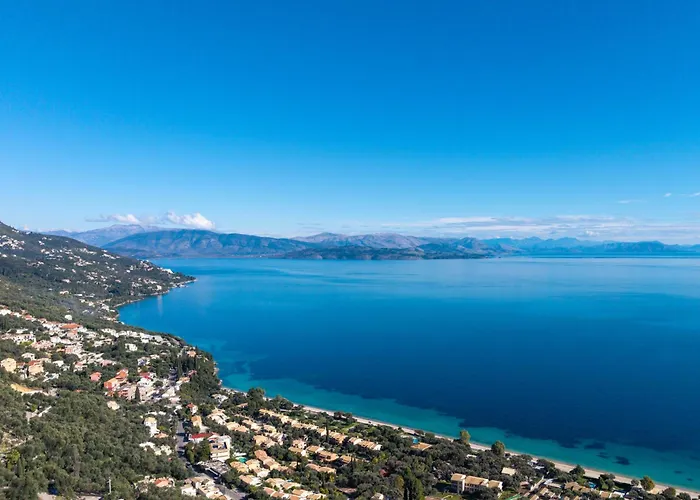 Carpea By White Dream Villa