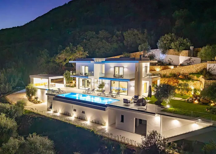 Carpea By White Dream Villa